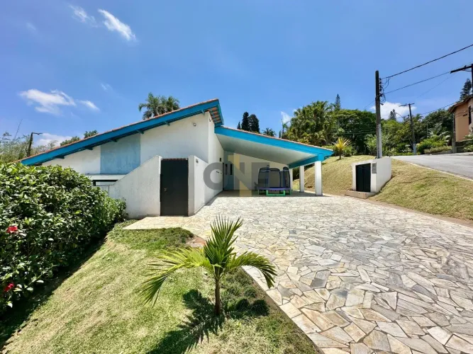 Casa com 4 dormitórios, sendo 1 suíte para venda ou locação - Granja Viana - Cotia - SP