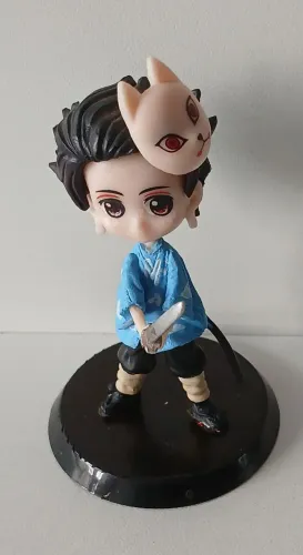 BONECO MINIATURA DEMON SLAYER TANJIRO KAMADO COM MASCARA