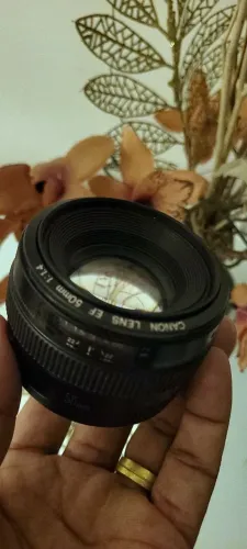 Lente Canon 50mm 1.4 ultrasonic 