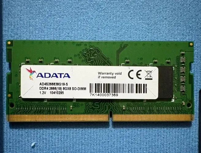 Vendo DDR4 8GB ADATA