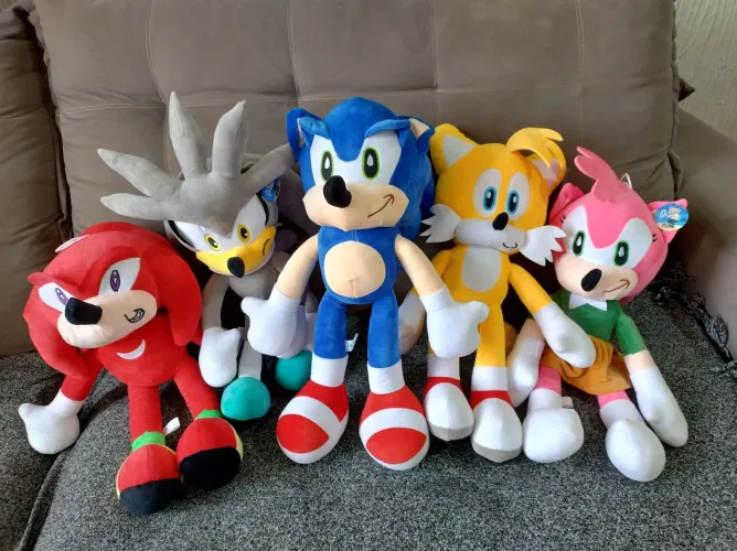 Coleção pelúcias Sonic e sua turma 55 cm 