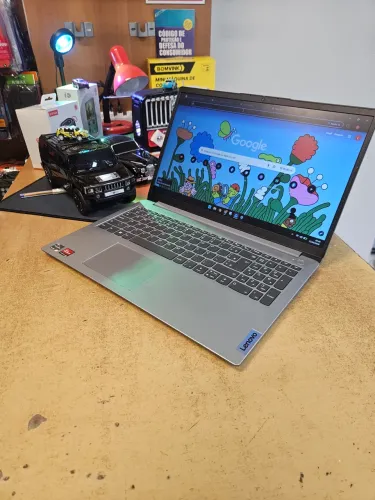 Notebook Lenovo ideapad 1 15MN7 ryzen 5 7520U com placa de video integrada
