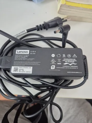Fonte carregador notebook Lenovo
