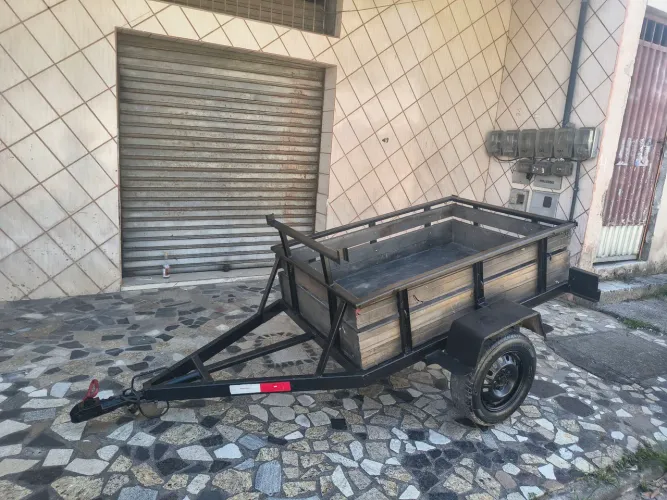 Reboque carretinha de engate