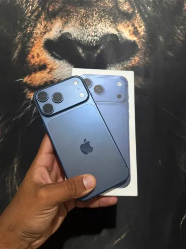 IPHONE 17 PRO MAX SEMINOVO 512GB - CX E NF