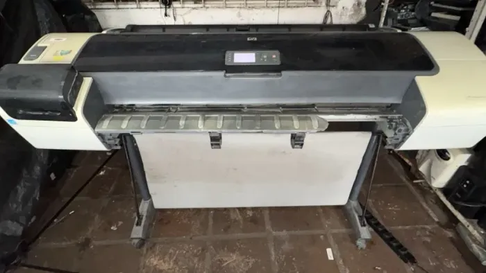 Impressora HP Designjet T1200 de 44 polegadas