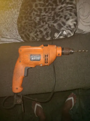 Furadeira BLACK +DECKER