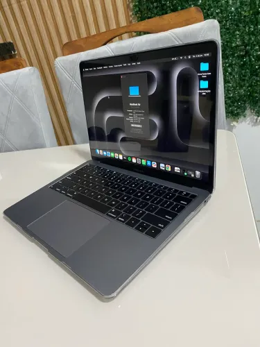 MacBook Air 13,3? 2019 