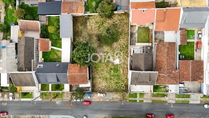 TERRENO COM 839 M² EM LOCALIZAÇÃO ESTRATÉGICA NO NOVO MUNDO Terreno Com 839 M² Novo Mundo