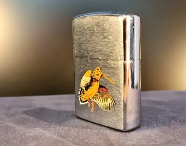 ZIPPO SÉRIE SPORTSMAN CAÇA E PESCA