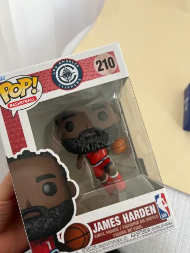 FUNKO POP NBA JAMES HARDEN + DISPLAY HELLMANNS
