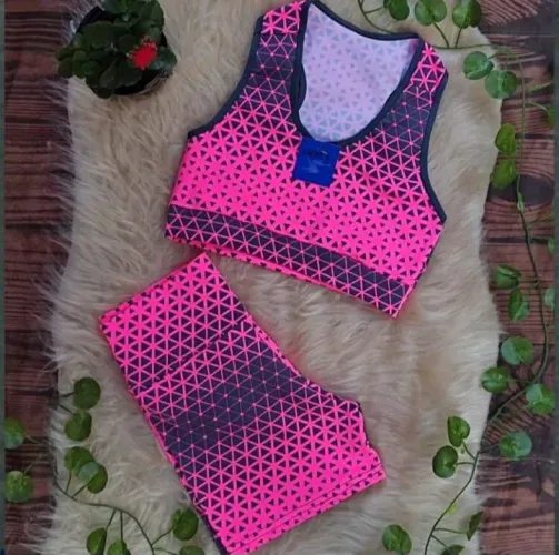 Conjunto top short feminino