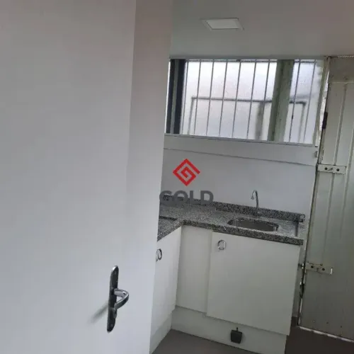 Sobrado para alugar, 196 m² por R$ 8.385,00/mês - Jardim - Santo André/SP