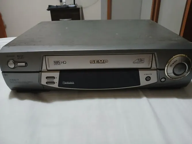 Video cassete semp toshiba no estado ler descriçao