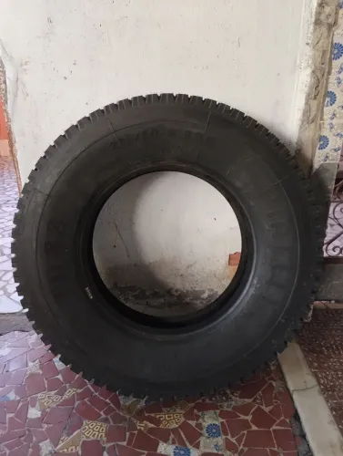 PNEU PIRELLI TR88 275/80/22.5
