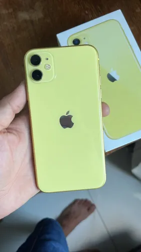 iPhone 11