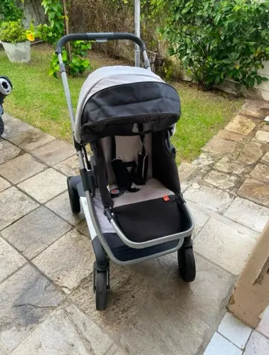 Kit Carrinho de Bebê + Bebê Conforto + Base para Carro gb