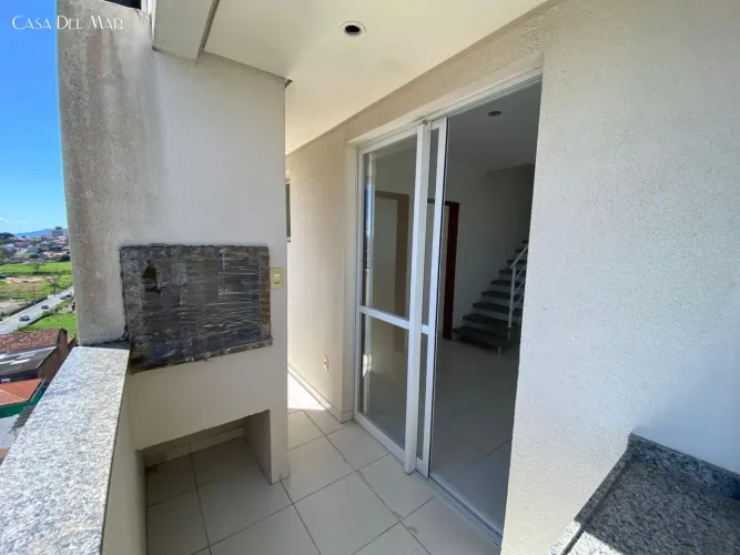 Cobertura para Venda em Florianópolis, Capoeiras, 3 dormitórios, 3 suítes, 4 banheiros, 2 
