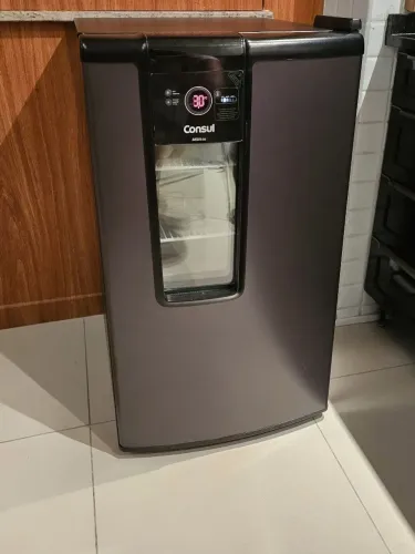 Cervejeira Consul 110V 82L Titanium