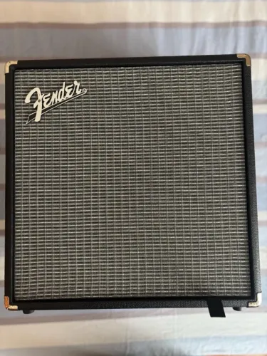 Fender Rumble 40 NOVO