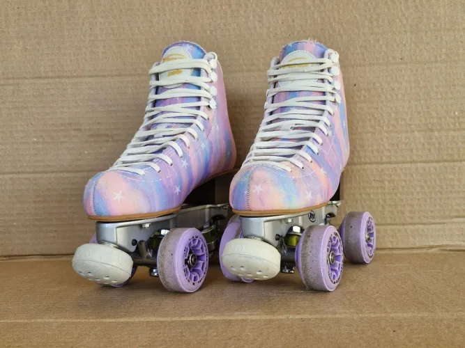 Patins RYE 34 - Estrelado
