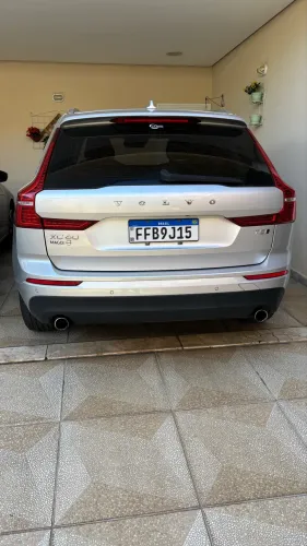 Volvo XC 60 T-5 Momentum 2.0 254cv AWD 5P 2018