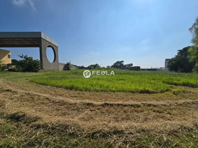 Terreno à venda em Limeira, Parque Industrial Souza Queiroz, com 1570 m²