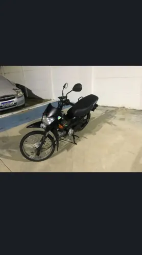 Pop 110 preta 2024