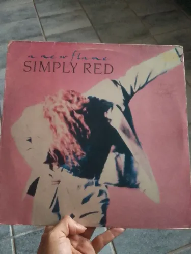 LP Simply Red, pop