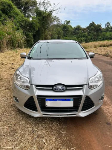 Ford Focus 1.6 S/se/se Plus Flex 8v/16v 5P 2015