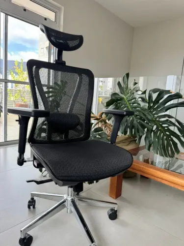 Cadeira home office Reclinável Apoio Lombar Ajustável - Dt3 Moira Preta