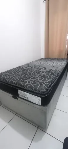 CAMA tamanho viúva, espaçosa