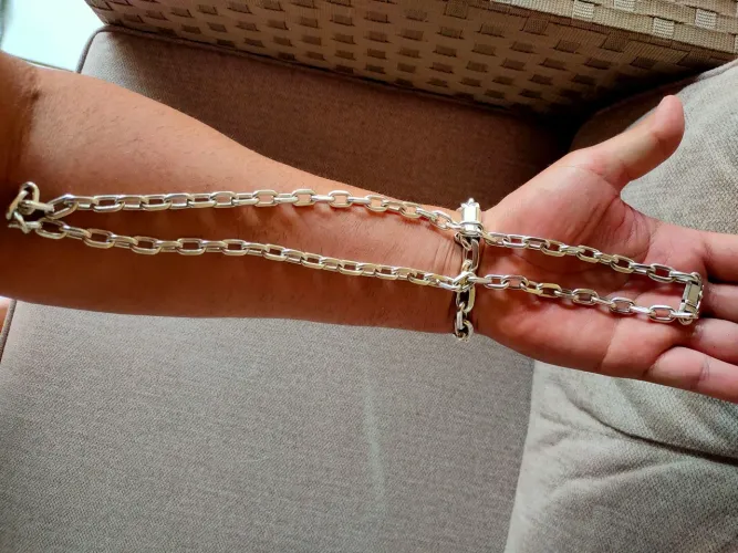 Cordão de prata Cartier 