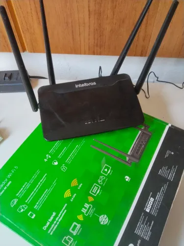 Roteador Intelbras 