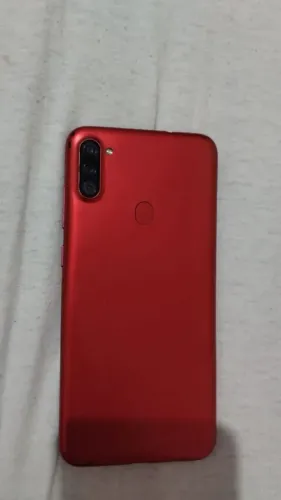 Celular sansung Galaxy a11 64gb, usado