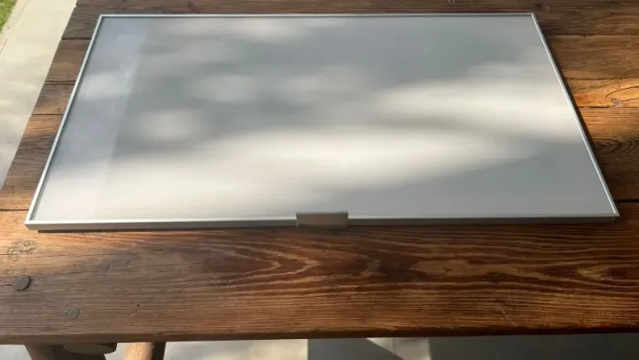 porta de alumio com vidro branco para cozinha - sala 90x49