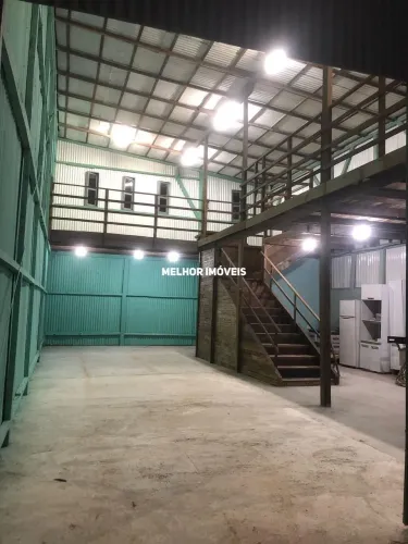 Oportunidade para Investidores - Terreno com 02 Galpões alugados em Balneário Piçarras.