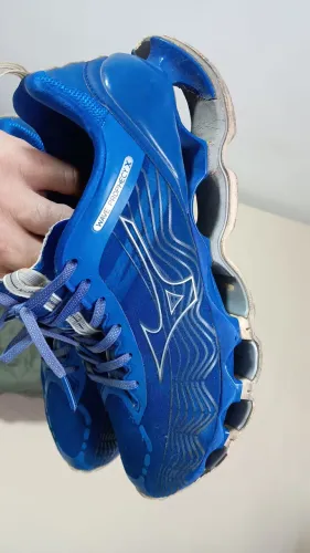 Tênis Mizuno Prophecy 10 edição especial