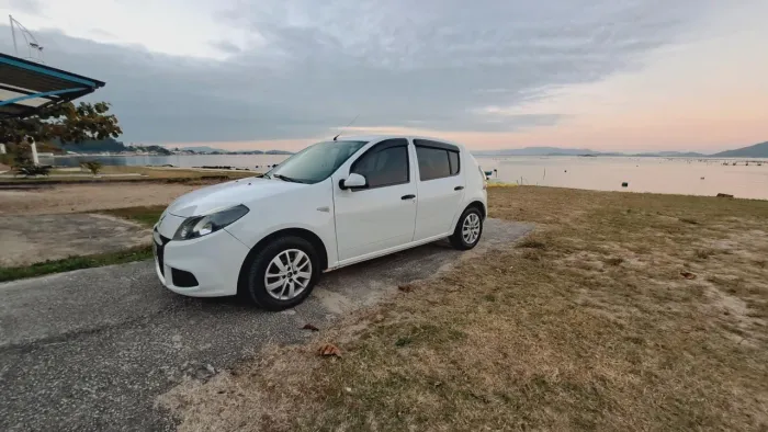 Renault Sandero Expression Hi-flex 1.6 8V 5P 2014