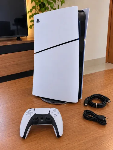 PS5 + 2 Controles | Com Caixa + Garantia