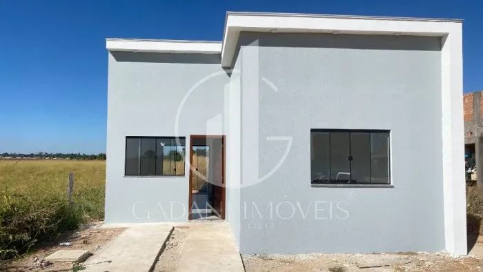 CASA DE 2 QUARTOS SENDO 1 SUÍTE PARA LOCAÇÃO POR R$ 1.300,00 NO RESIDENCIAL VILLA TOSCANA 