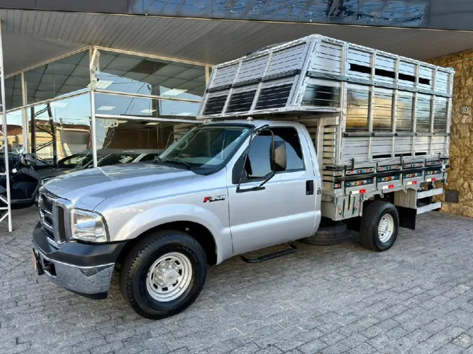 Ford F-350 2.8 Turbo Intercooler Diesel 2P Manual 2019