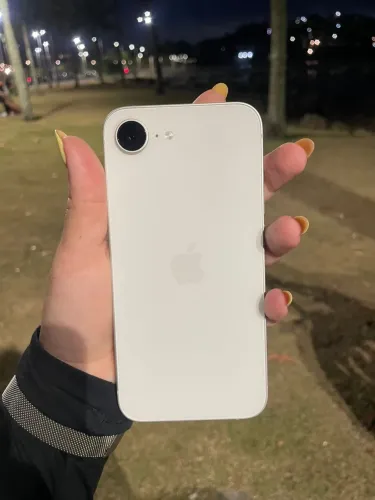 iPhone 16E