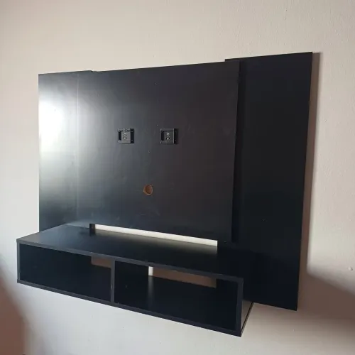 Painel de tv preto