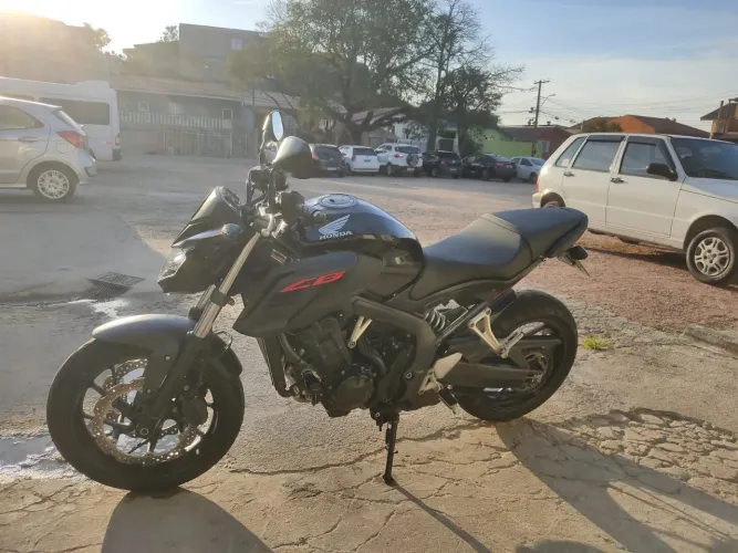 HONDA CB 650F ABS 2018/2019 MUITO CONSERVADA