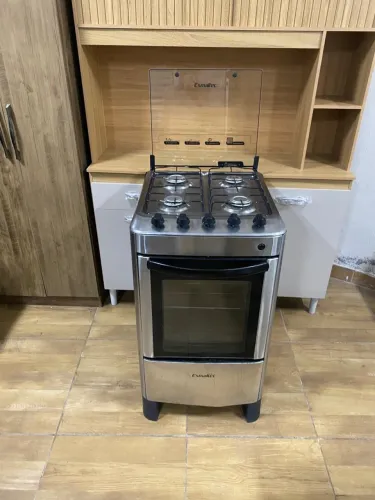 Fogão Esmaltec 4 bocas inox funcionando perfeitamente