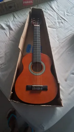 Violão infantil 