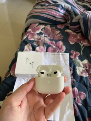 AirPods 3 geração original usado com nota fiscal 