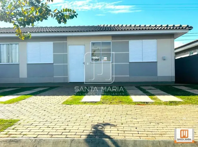 Casa (térrea na rua) 2 dormitórios/suite, cozinha planejada, portaria 24 horas, em condomí