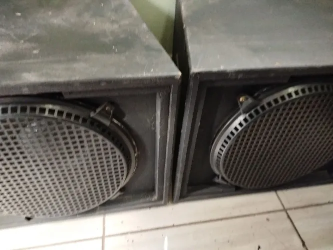 (PAR DE SUB-GRAVE PASSIVOS 15" X 800W PROF.)